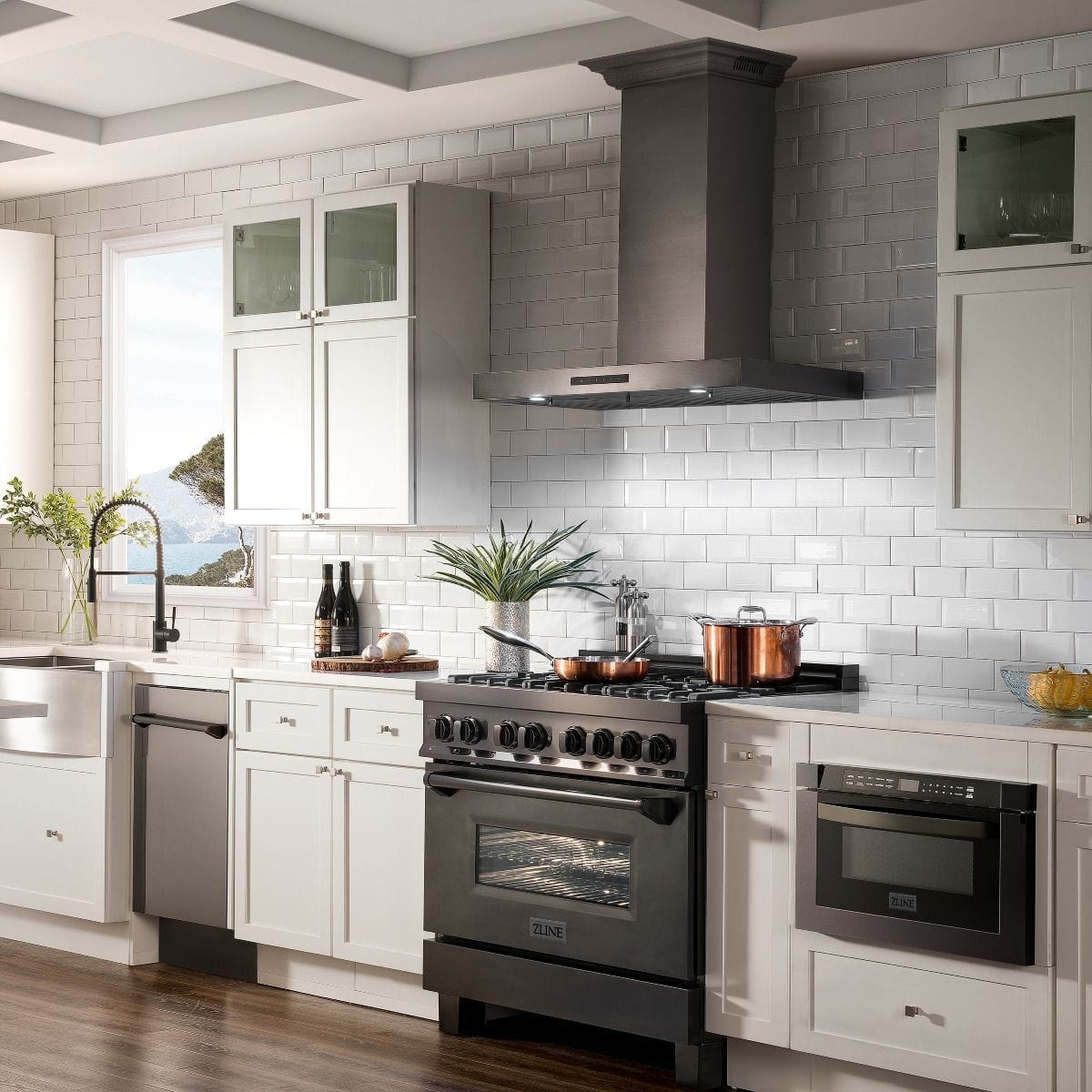 ZLINE 36" Range Hood, Black Stainless Steel, Speakers, BSKENCRN-BT-36