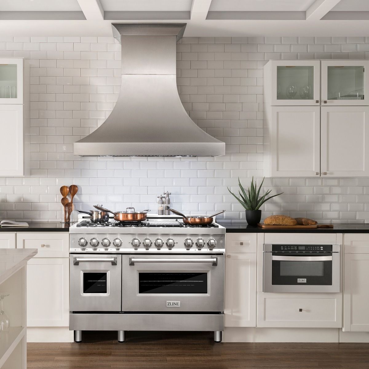 ZLINE 48" Gas Burner/Electric Oven Range Stainless, Brass Burners, RA-BR-48