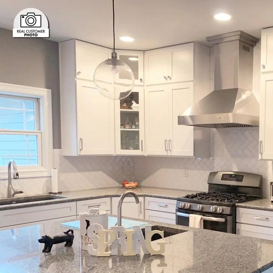 ZLINE 60" Stainless Steel Wall Range Hood 667-60